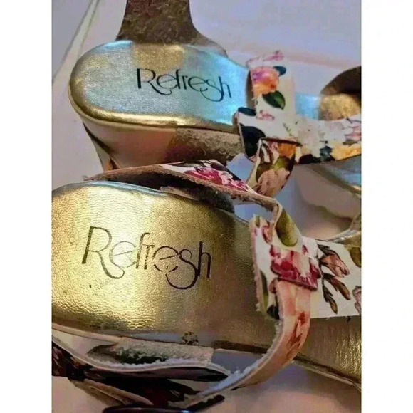 Refresh Gaga 01 Women's Wedge Strappy Buckle Sandals Shoes Multicolor Floral 7 - Picture 6 of 6